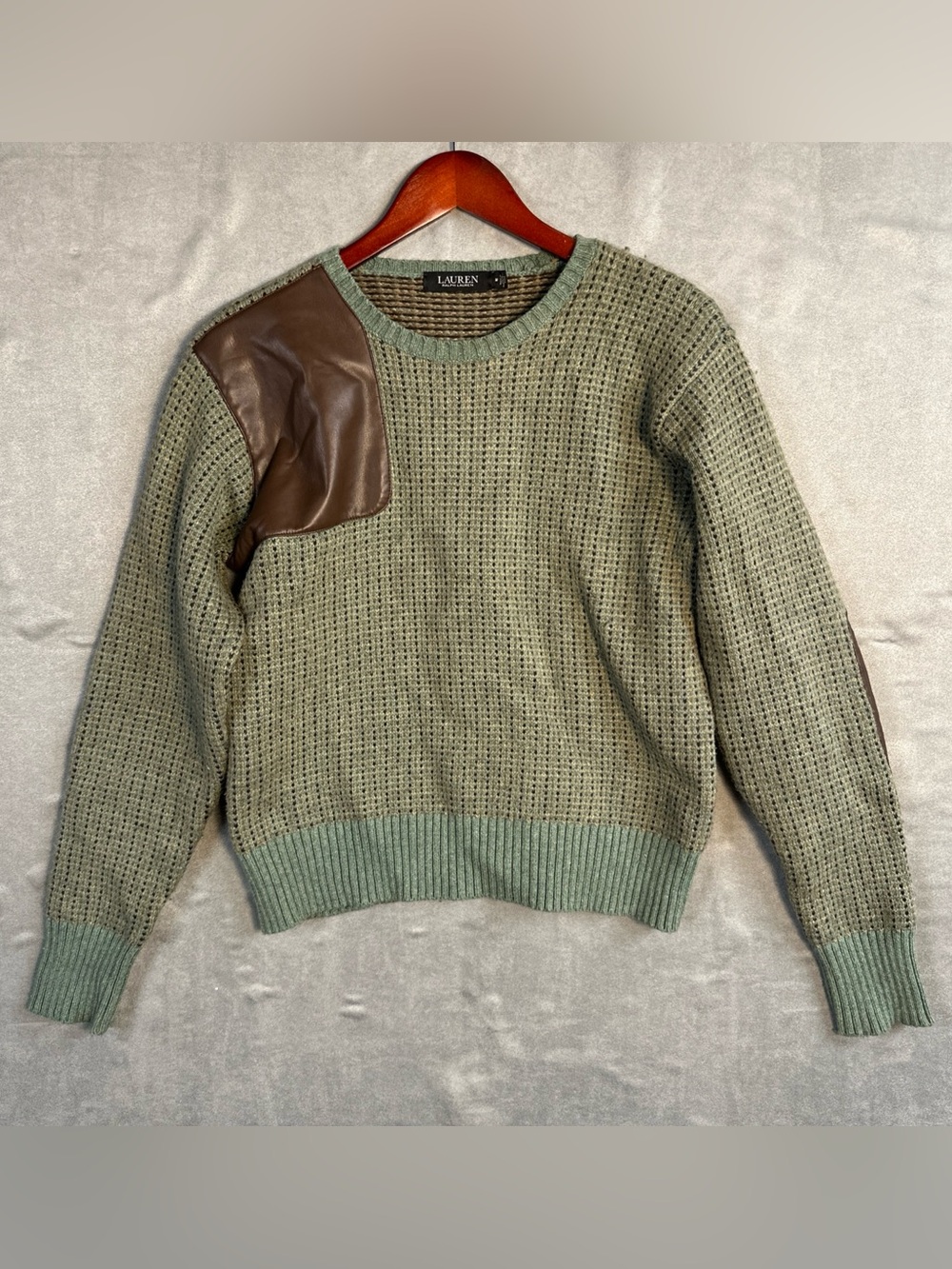 Lauren Ralph Lauren Women’s M Green Wool Blend Sweater Faux Leather Elbow Patch